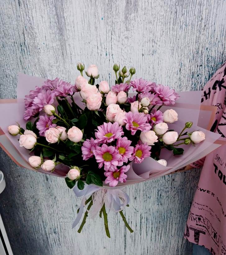 Букет цветов из: Розы и Хризантемы в Ивановское