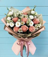 Букет цветов из:  Розы, Альстромерии и Лизиантусы в Ивановское