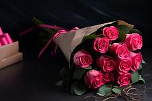 Букет 11 роз Пинк в Ивановское