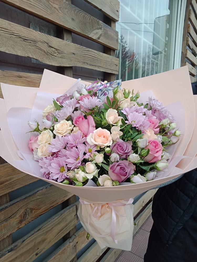 Букет цветов из: Розы и Хризантемы в Ивановское