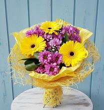 Букет цветов из:  Хризантемы и Герберы в Ивановское