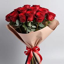 Букет 15 Красных роз Эдлесс Лав в Ивановское