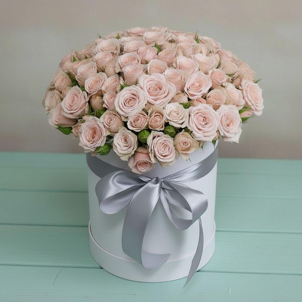 Цветочная композиция из Розы в шляпной коробке в Ивановское